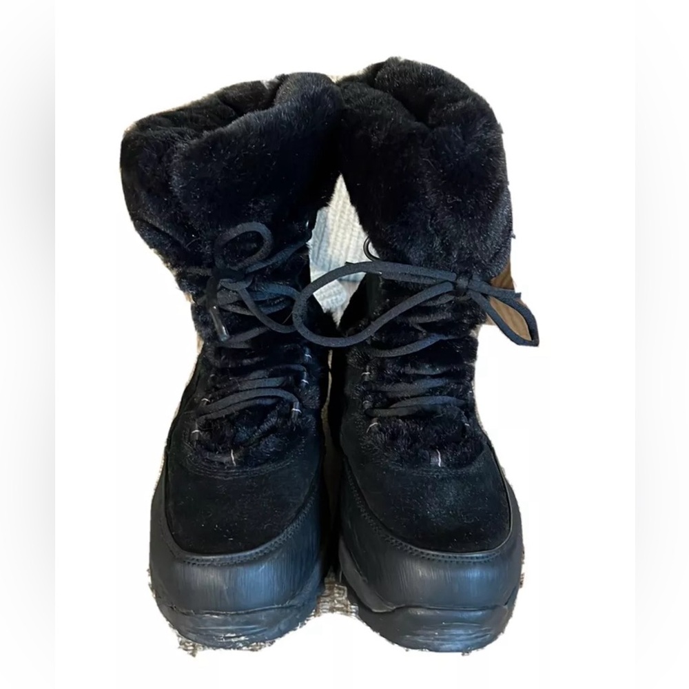 Hi-Tec Women's St. Moritz 200 Insulated Winter Snow Boots